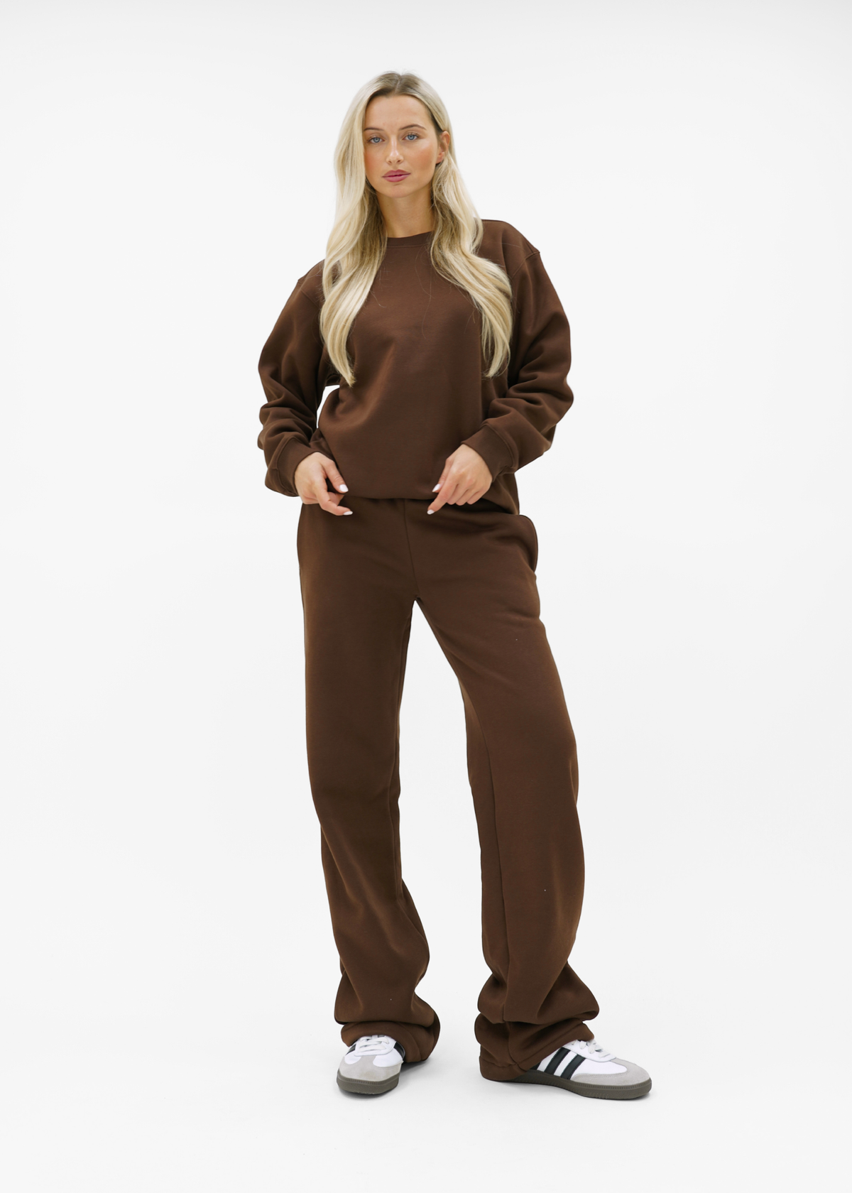 Low/mid waist jogger pants chocolate brown (tall)