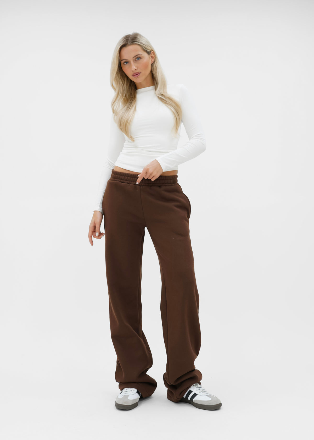 Low/mid waist jogger pants chocolate brown (tall)